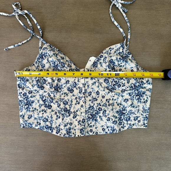 Altar'd State Blue and White Floral large Camisole nwt - Picture 9 of 10